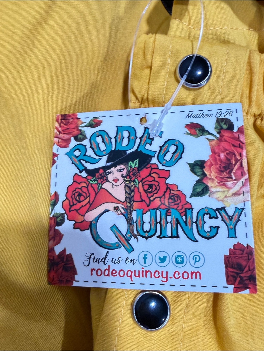 Off-Shoulder Yellow Button-Front Blouse with Rose Graphic - Picture 6 of 6